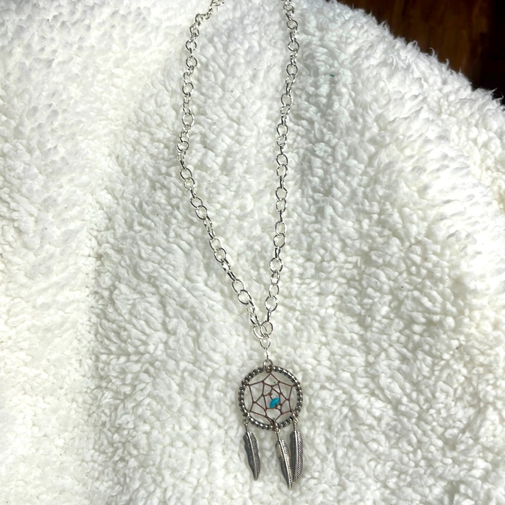 Necklace with dream catcher